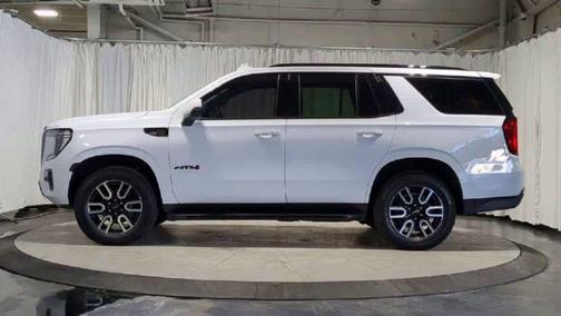 2023 GMC Yukon 4WD AT4