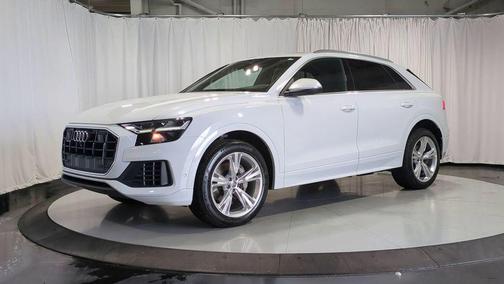 2019 Audi Q8 3.0T Premium Plus