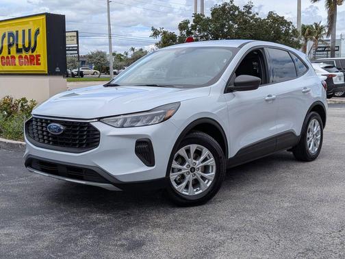 2025 Ford Escape Active