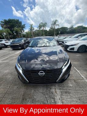 Super Black 2025 Nissan Altima 2.5 SV