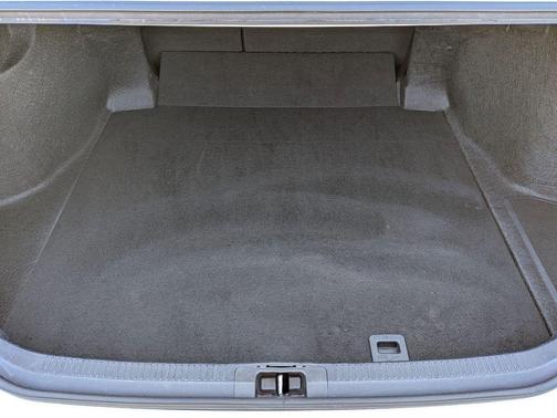 Ice Cap 2025 Toyota Camry LE