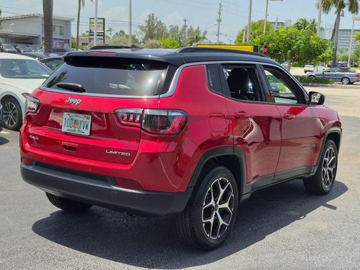 Red Hot Pearlcoat 2025 Jeep Compass Limited