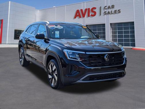 2025 Volkswagen Atlas Cross Sport 2.0T SE w/Technology