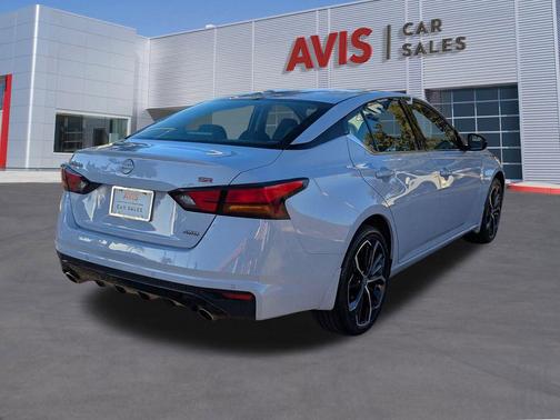 2025 Nissan Altima SR AWD