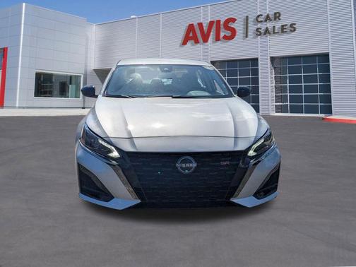 2025 Nissan Altima SR FWD