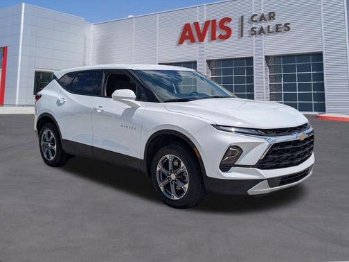Summit White 2025 Chevrolet Blazer 2LT