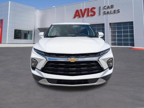 Summit White 2025 Chevrolet Blazer 2LT