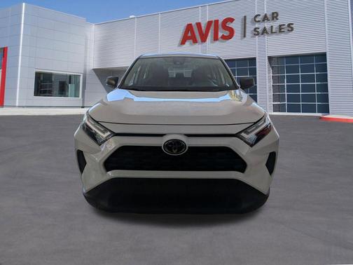 Ice Cap 2025 Toyota RAV4 LE