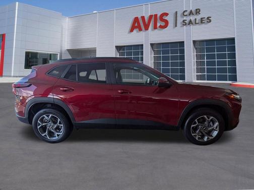 Crimson Metallic 2025 Chevrolet Trax LT