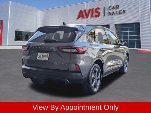 Carbonized Gray Metallic 2025 Ford Escape ST-Line