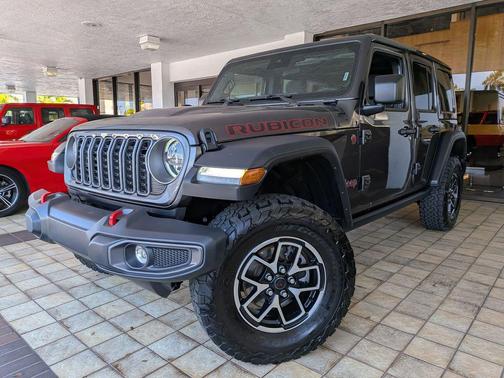 Granite Crystal Metallic Clearcoat 2025 Jeep Wrangler Rubicon