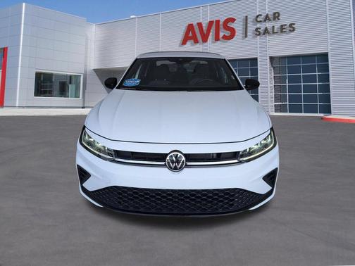 Pure White 2025 Volkswagen Jetta 1.5T Sport