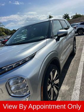 Alloy Silver Metallic 2025 Mitsubishi Outlander SE S-AWC