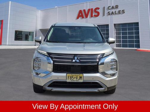 Alloy Silver Metallic 2025 Mitsubishi Outlander SE S-AWC