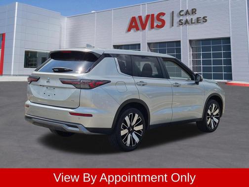 Alloy Silver Metallic 2025 Mitsubishi Outlander SE S-AWC