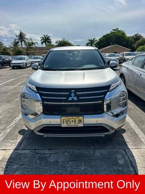 Alloy Silver Metallic 2025 Mitsubishi Outlander SE S-AWC
