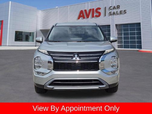 Alloy Silver Metallic 2025 Mitsubishi Outlander SE S-AWC