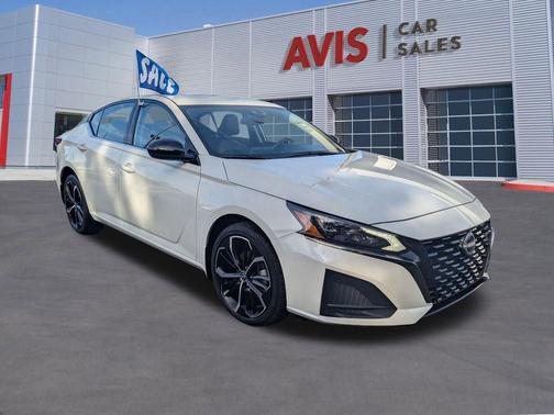 2025 Nissan Altima SR AWD