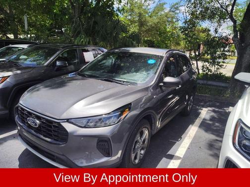 Gray Metallic 2025 Ford Escape ST-Line