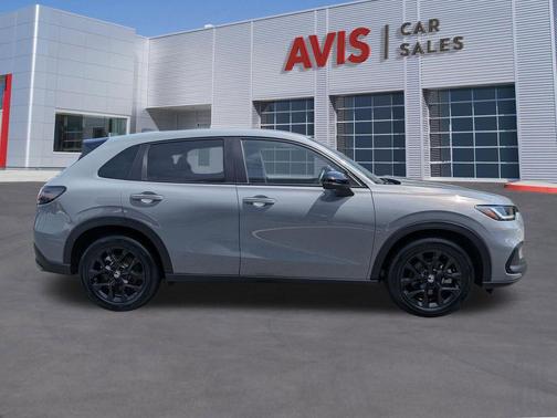 Urban Gray Pearl 2025 Honda HR-V AWD Sport