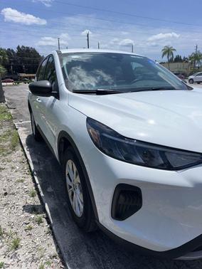 Oxford White 2025 Ford Escape Active