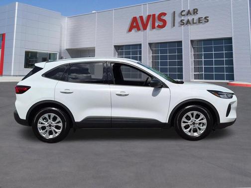 Oxford White 2025 Ford Escape Active