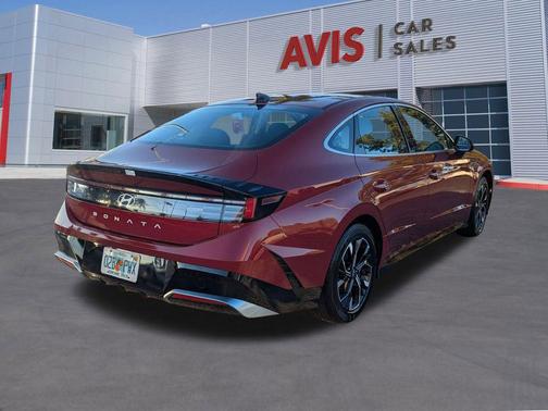 2025 Hyundai SONATA SEL