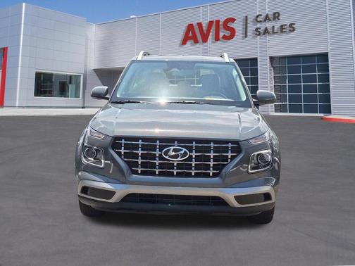 Ecotronic Gray 2025 Hyundai VENUE SEL