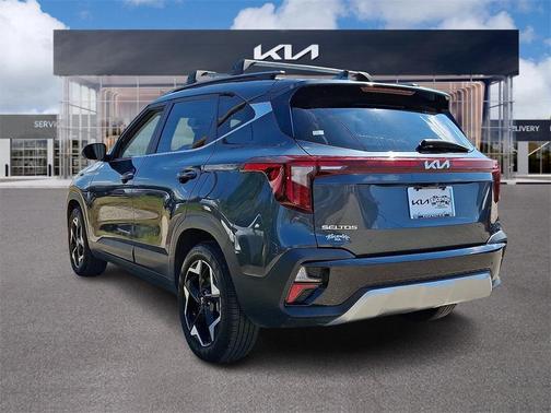 2024 Kia Seltos EX