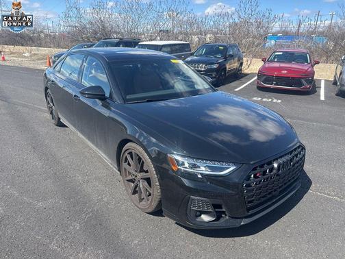 2024 Audi S8 4.0T