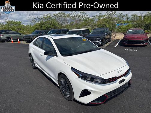 Snow White Pearl 2024 Kia Forte GT-Line