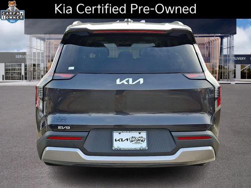 2024 Kia EV9 Wind