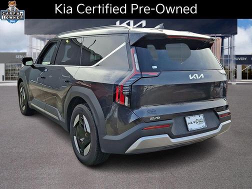 2024 Kia EV9 Wind