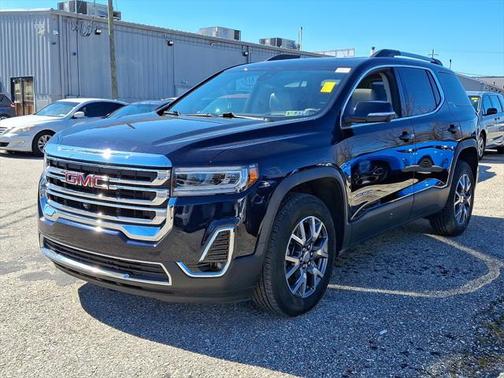 2022 GMC Acadia AWD SLT