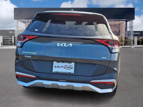 2023 Kia Sportage LX