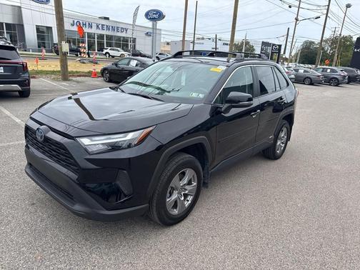 2023 Toyota RAV4 Hybrid XLE