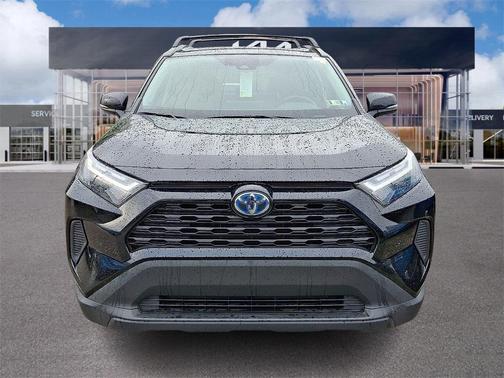 2023 Toyota RAV4 Hybrid XLE