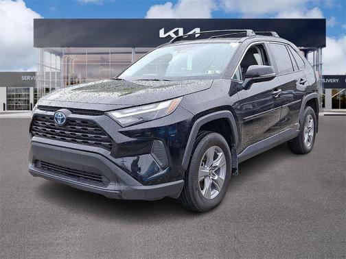 2023 Toyota RAV4 Hybrid XLE