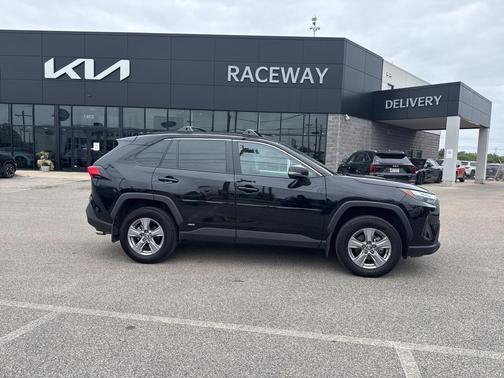 2023 Toyota RAV4 Hybrid XLE