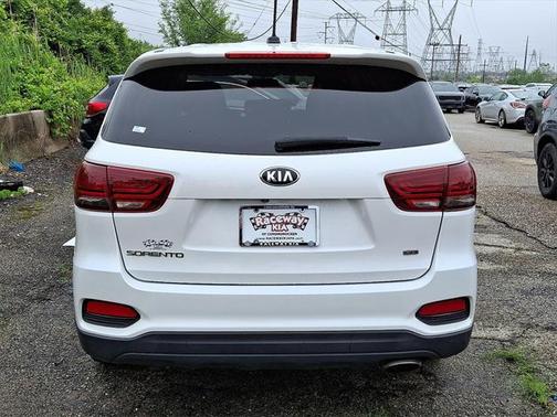 2019 Kia Sorento LX