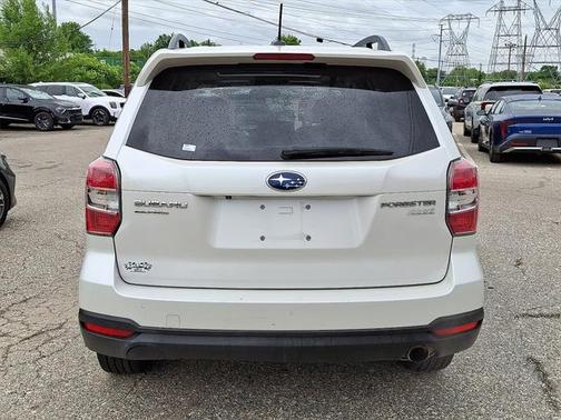 2014 Subaru Forester 2.5i Touring