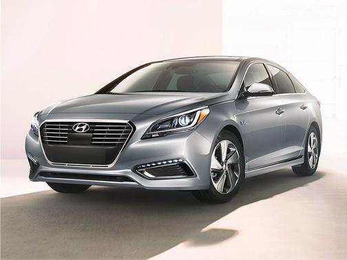 Pewter Gray Metallic 2016 Hyundai SONATA Hybrid SE