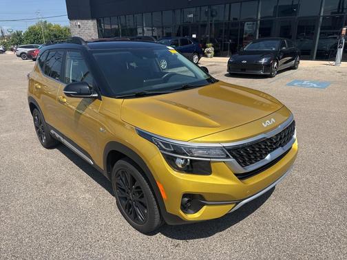 2022 Kia Seltos Nightfall Edition