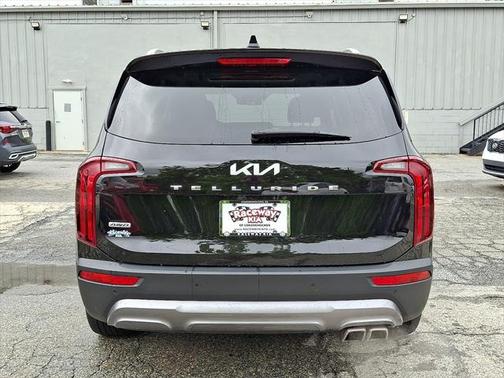 2022 Kia Telluride S