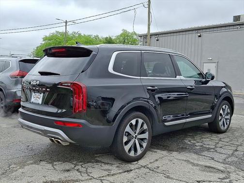 2022 Kia Telluride S