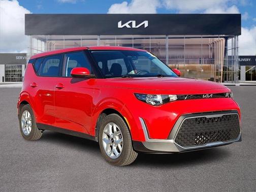 2023 Kia Soul LX