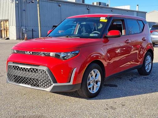 2023 Kia Soul LX