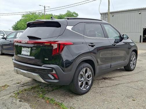 2024 Kia Seltos S