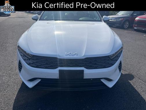 Glacial White Pearl 2023 Kia K5 LXS
