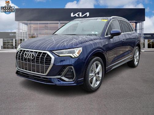 Blue 2024 Audi Q3 Premium 45 TFSI S line quattro Tiptronic